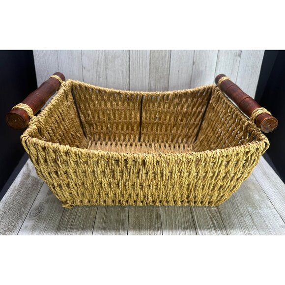 Vintage Woven Wicker Rattan Basket Tray Rectangle Wooden Handle Boho 11"x9" - Picture 1 of 7